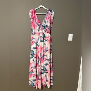 Onetheland Floral Romper Size Medium NWT Pink White Navy